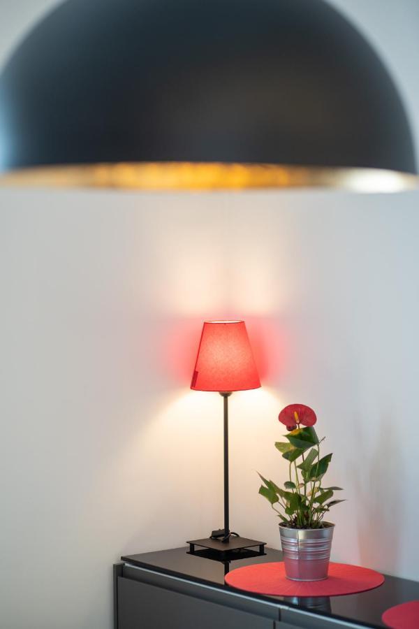 Colosseo Luxe Apartment In The Center Of โรม ภายนอก รูปภาพ